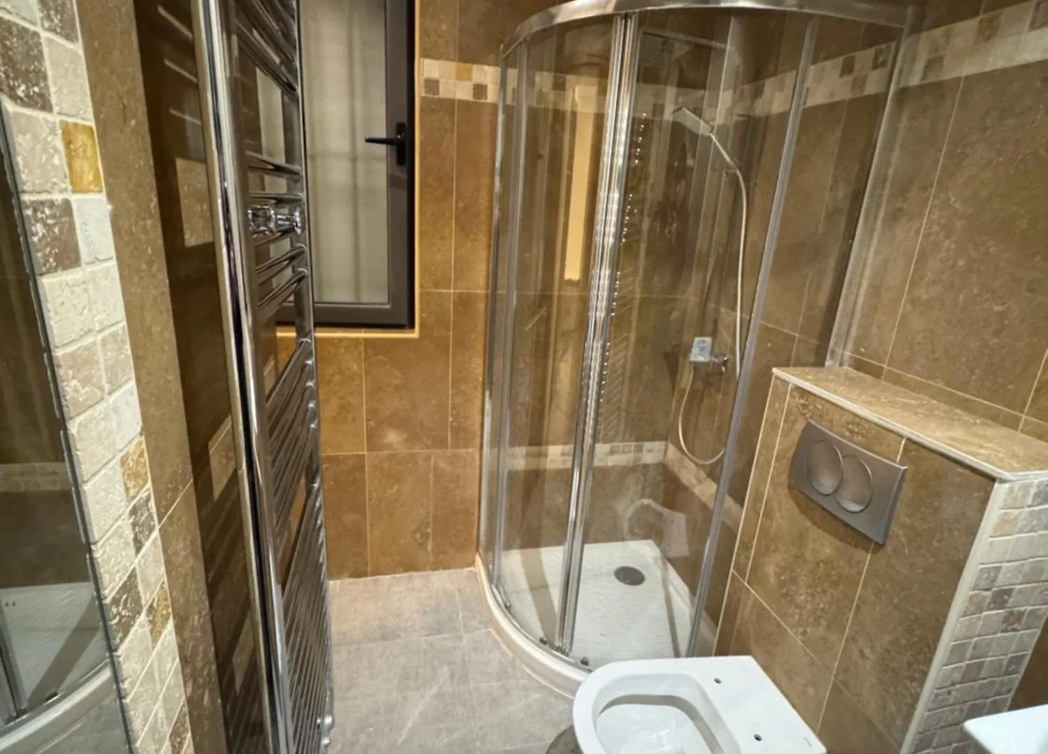 公寓 Appartement Jardin 10Mn Centre 尼斯