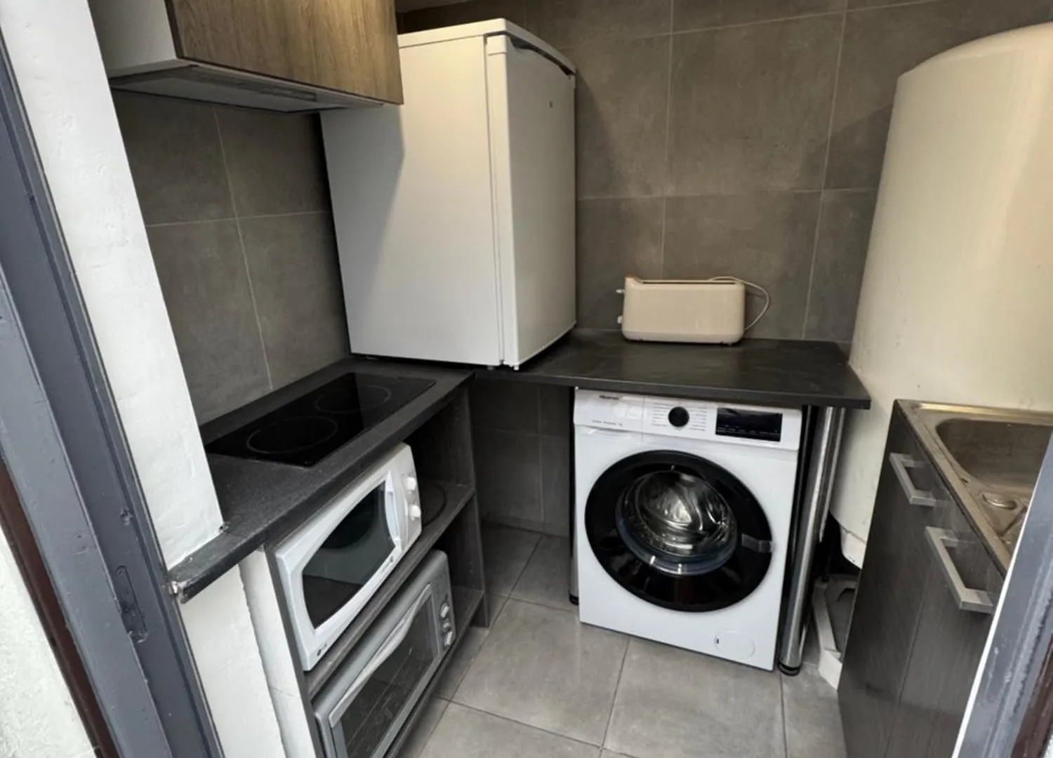 Appartement Jardin 10Mn Centre Nice 0*,  France